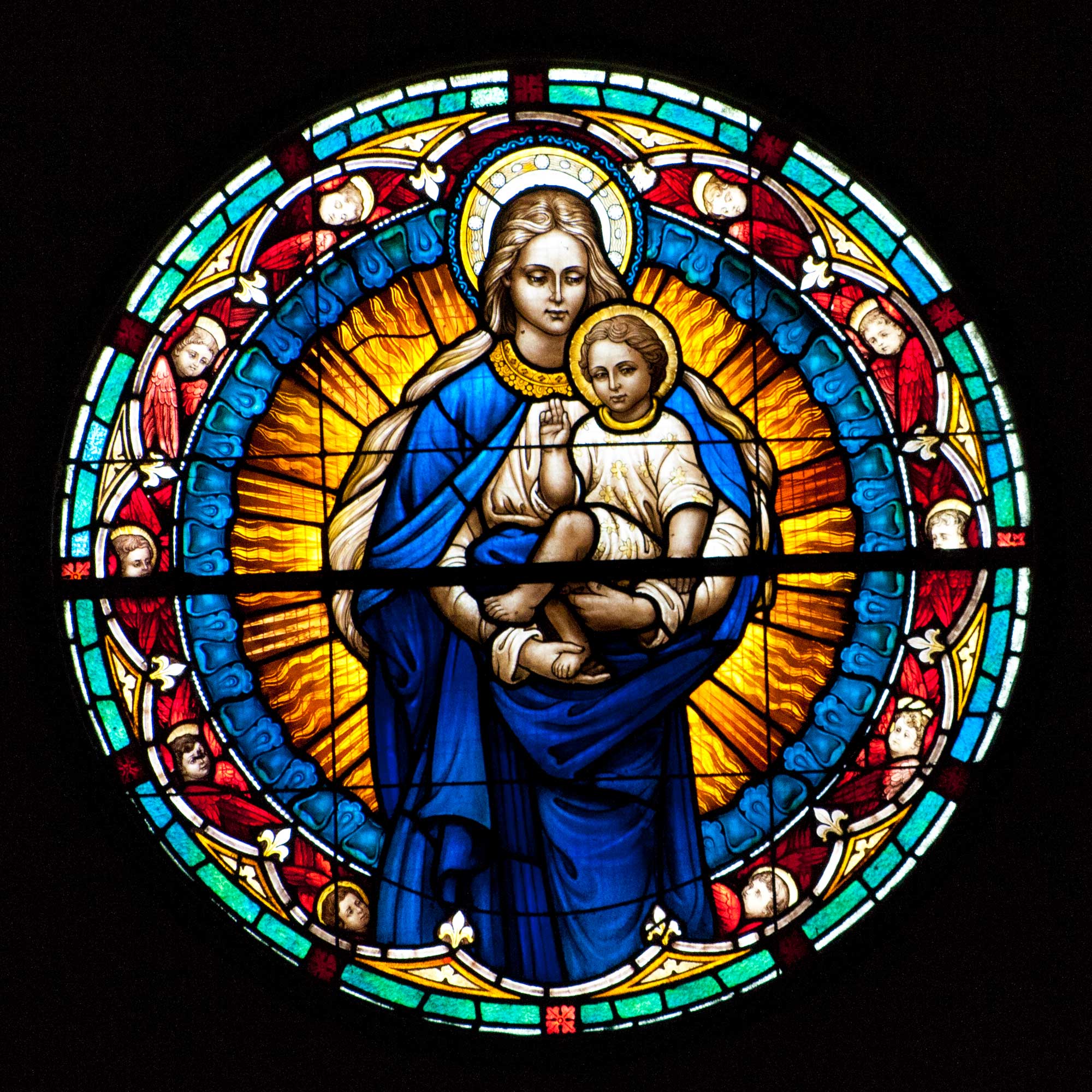 Circle-Stained-Glass_2000px